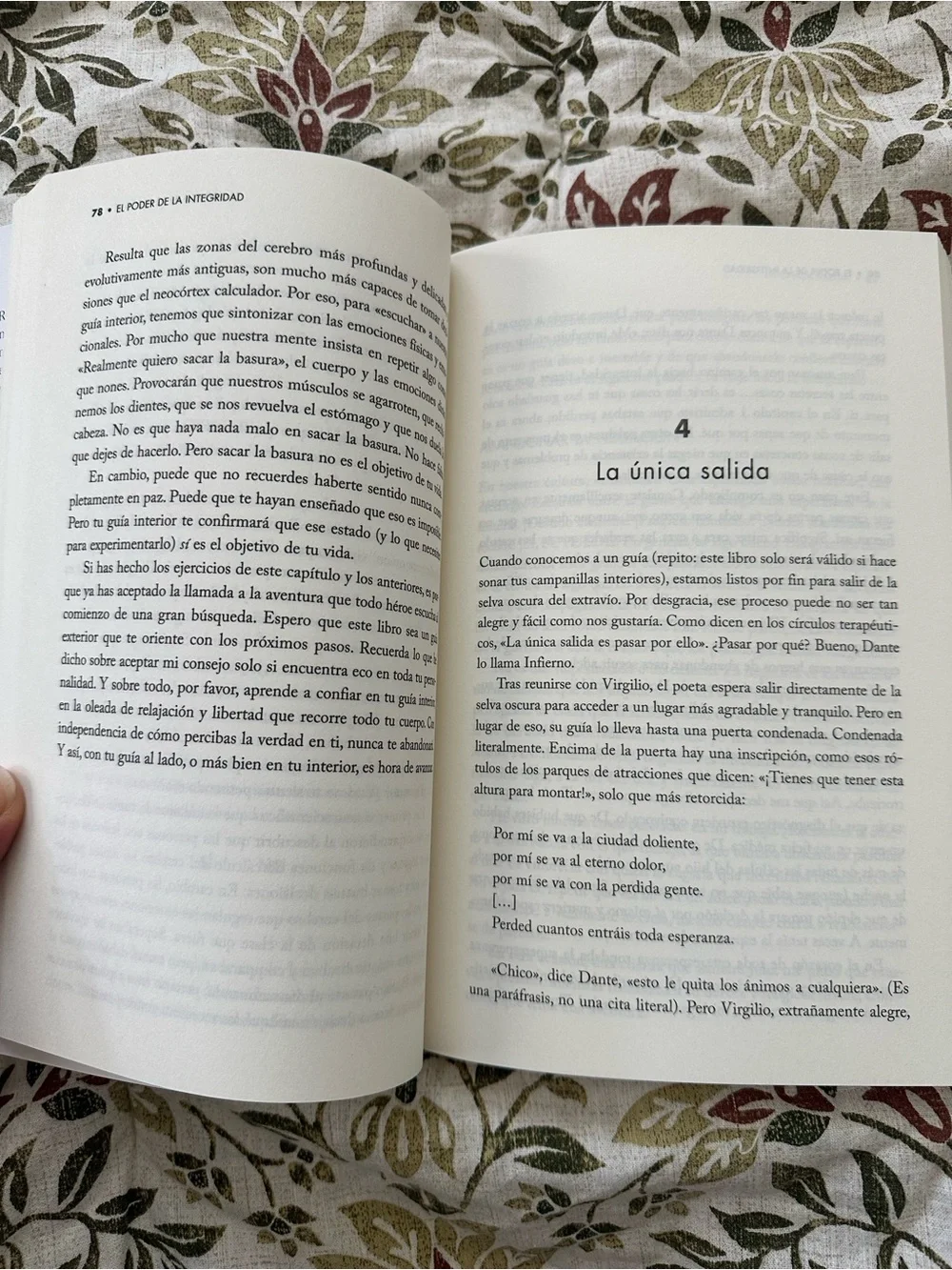El Poder de la Integridad Martha Beck Spanish Book Like New